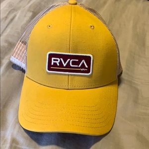 RVCA hat - mustard Yellow & maroon logo’ing